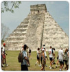 Lluvia ácida acaba con patrimonio maya en México