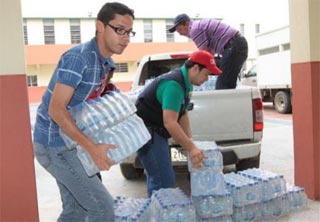 Falla suministro de agua en Vargas