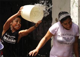 Vecinos de la calle de Argentina, en el Centro Histórico
