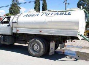 Vigila ONU abasto de agua potable en Veracruz