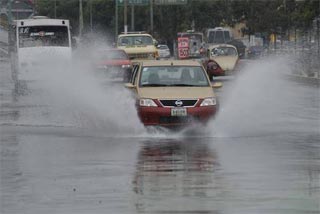 El gobierno local mantendrá la alerta ante previsión de que seguirán las lluvias