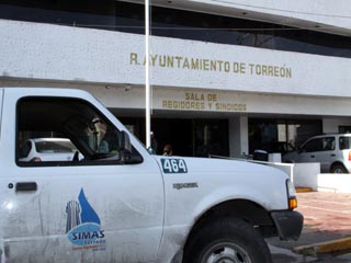 Simas a punto de cortar el agua a regidores
