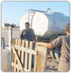 Llevan agua potable