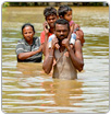 140.000 niños se han visto afectados por las peores inundaciones en Sri Lanka